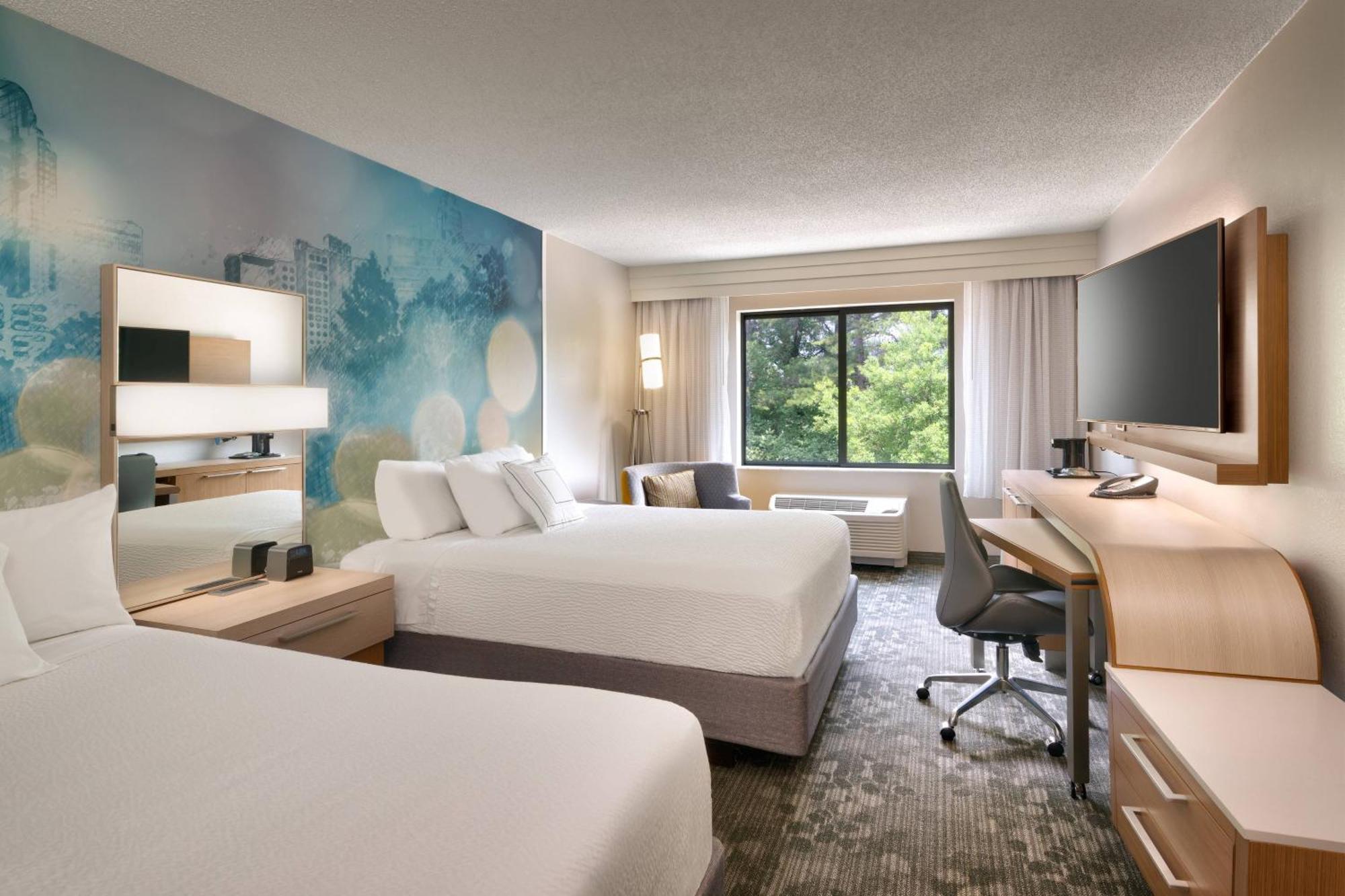 Courtyard By Marriott Charlotte Airport/Billy Graham Parkway Hotell Exteriör bild